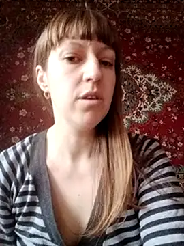 Webcam Model (Calibers2932) is live