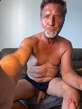 haariglang (Ask my age) - dildo in may ass