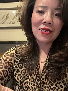 美女anna_kk在线直播