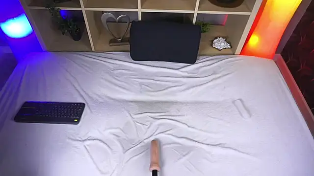 raquellust (F young) - Let me Squirt all over your face 😎