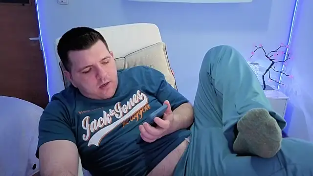 jasonjacks (Ask my age) - Masturbating hard and Cum