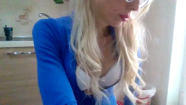 kelly80 - Kelly80's free webcam