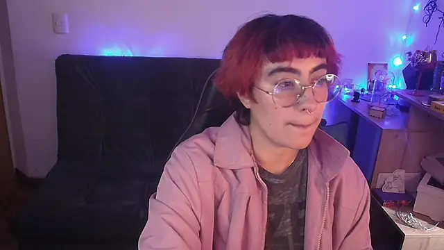 miacatsito3 - Miacatsito3's free webcam