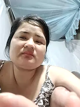 bigass-69 - BigAss-69's free webcam