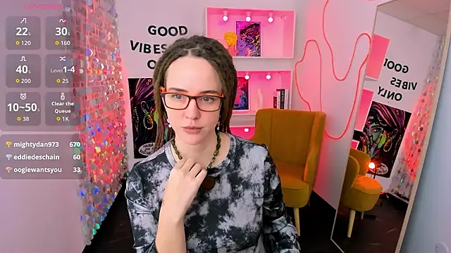 lisafoxy_y - LisaFoxy_y's free webcam