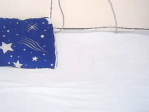 Naughty_minaj live sex cam