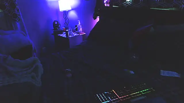 RubyRose33 Live Webcam on Stripchat