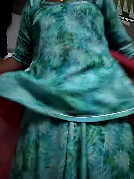 aunty_sumy live sex cam