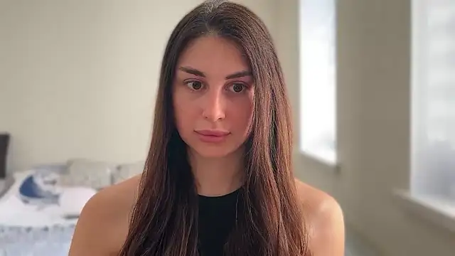 lilumartiznir - LiluMartiznir's free webcam