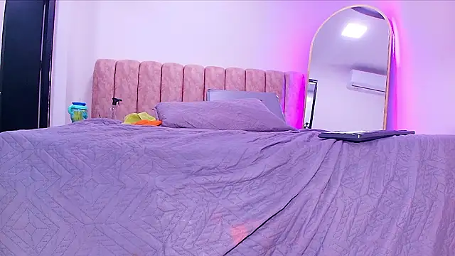 _linda_milk_ - _linda_milk_'s free webcam