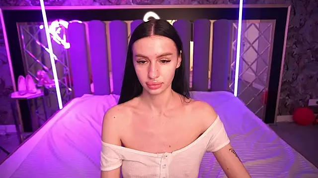 Snow_WhiteeeX live sex cam