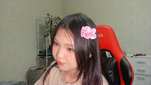 wastforu (F young) - naked dance