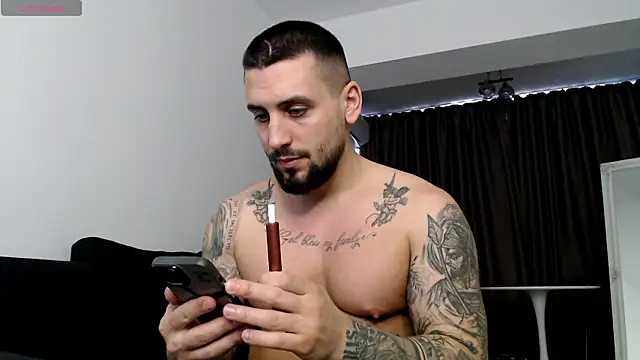 _dylangreen - _DylanGreen's free webcam - UK Sex Cams