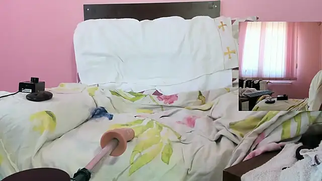 hotsweetangel - HotSweetAngel's free webcam