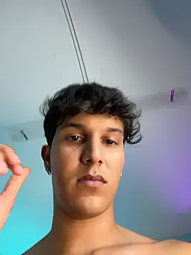 Leo_Savage_ live sex cam