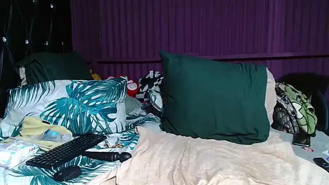 bustyboobs02xx - Bustyboobs02xx's free webcam