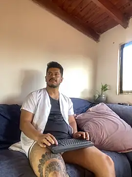 andressmith__ - AndresSmith__'s free webcam - UK Sex Cams