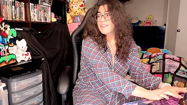 shinycherub - ShinyCherub's free webcam - UK Sex Cams