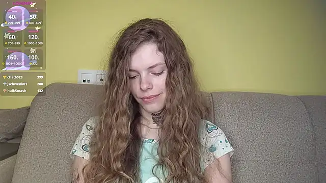 RayaNenlia live cam profile