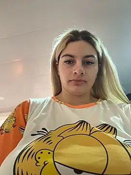 athenearossi (F young) - Spank my tits hard