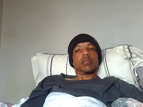 lavelle26 - Lavelle26's free webcam - UK Sex Cams