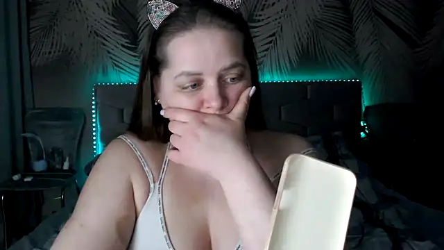 uliastar - Uliastar's free webcam