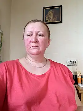 blondyaguar - Blondyaguar's free webcam