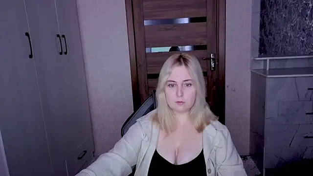 kristy-max - Kristy-Max's free webcam