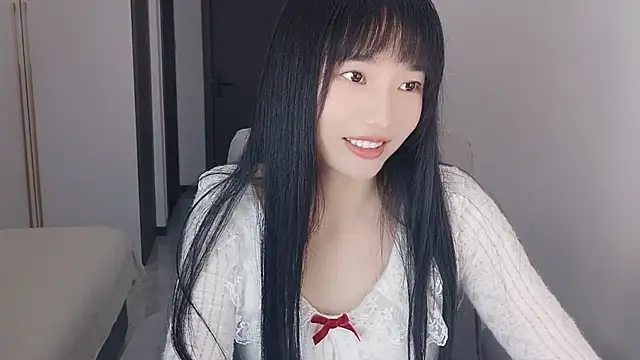 lisa-3333 - Lisa-3333's free webcam