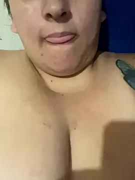 tata0807 - Tata0807's free webcam