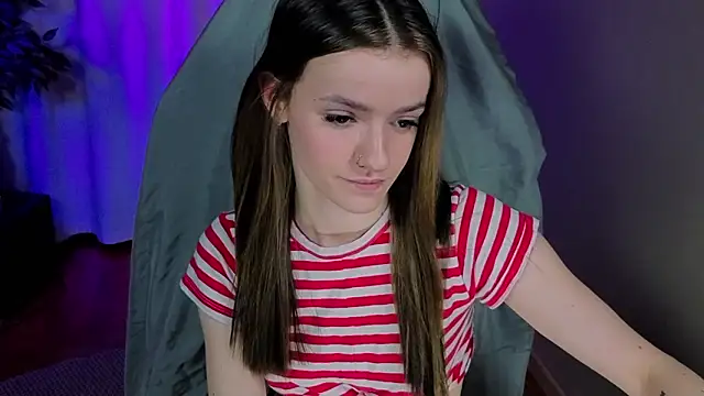 e_l_i_z_e_ - E_l_i_z_e_'s free webcam