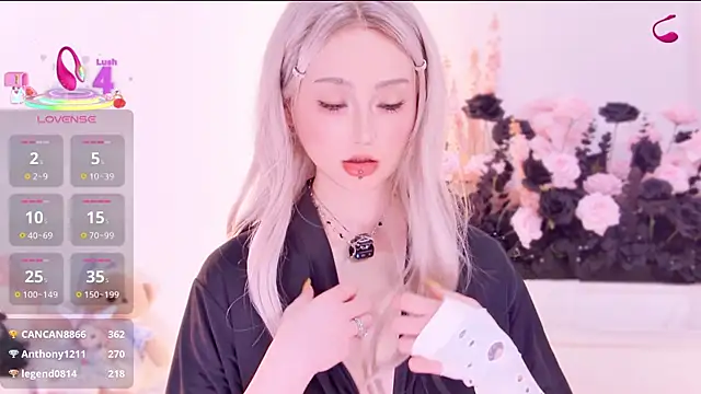 Yr_kitten_333 webcam