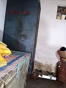 Hot_bhabhi300 webcam