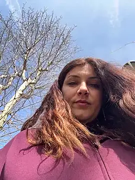 daisyvibesss - DaisyVibesss's free webcam - UK Sex Cams