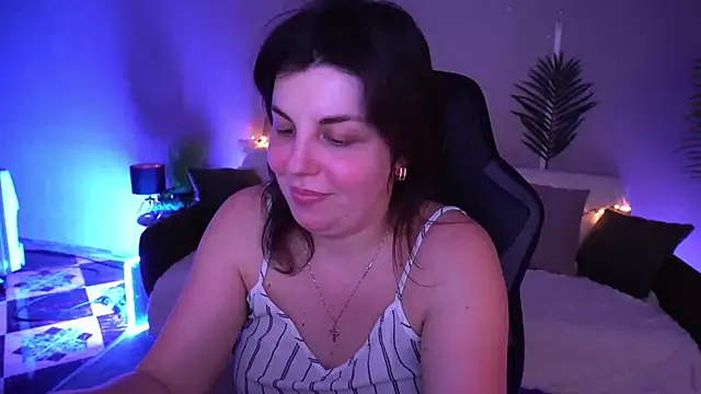 mirandawong - MirandaWong's free webcam - UK Sex Cams