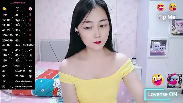 Elvira_baby live cam profile