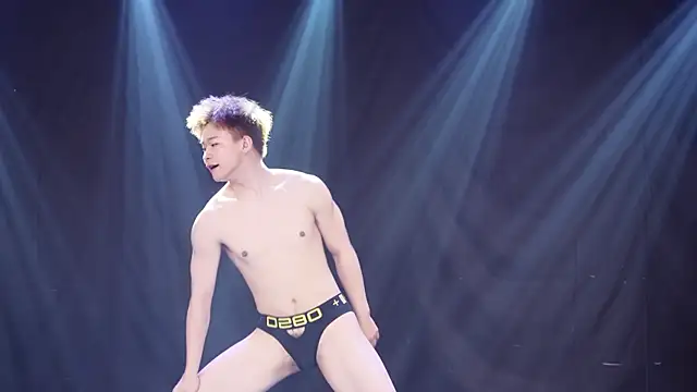 bts-007 - BTS-007's free webcam - UK Sex Cams