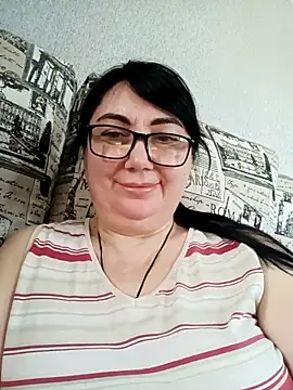 mariswan222 - MariSwan222's free webcam - UK Sex Cams