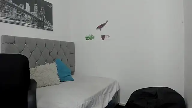 _1dereck - _1DERECK's free webcam - UK Sex Cams