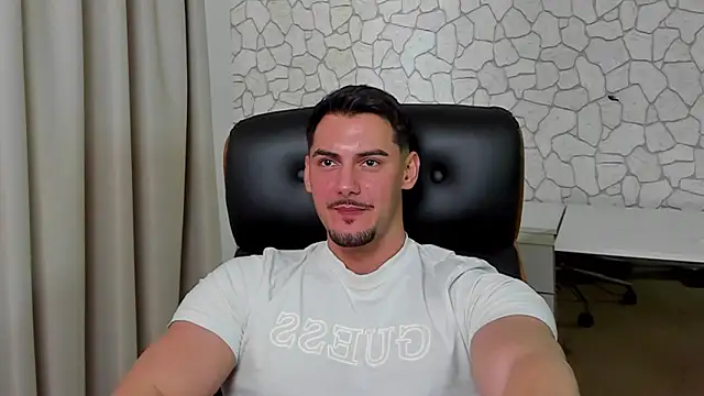 ClintMasters live sex cam