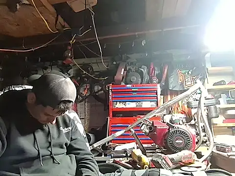 twistafatpipe webcam