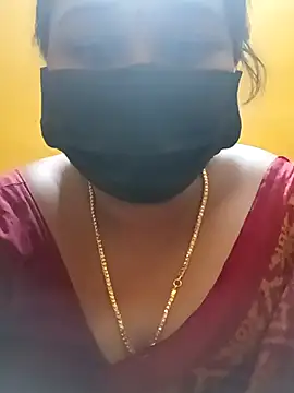 Webcam Model (tamil-mala23)  is live.Free join now!