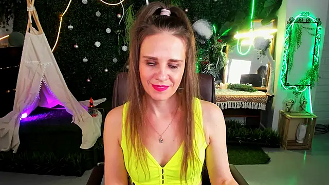 EmiliaBedy live sex cam