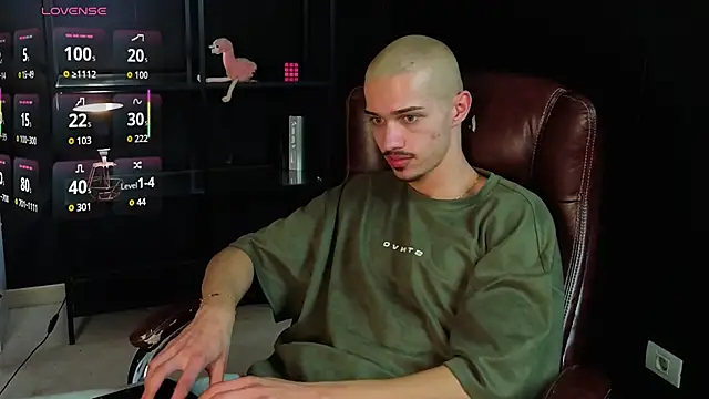 kaydendrew (M twink) - Lets Hit the GOAL and make me CUM