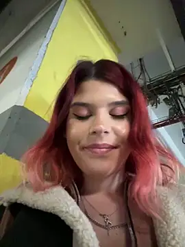 RiriRoseey live sex cam