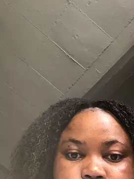 curveysinaa - Curveysinaa's free webcam - UK Sex Cams