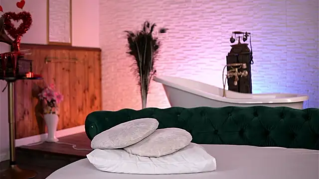 jenna_day - Jenna_Day's free webcam - UK Sex Cams