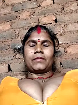 hot_di97 - Hot_di97's free webcam - UK Sex Cams