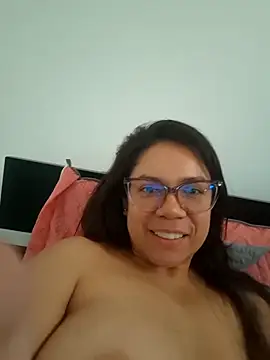 Webcam Model (Aila_Phone)  is live.Free join now!