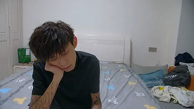 paofu-001 Live Webcam on Stripchat